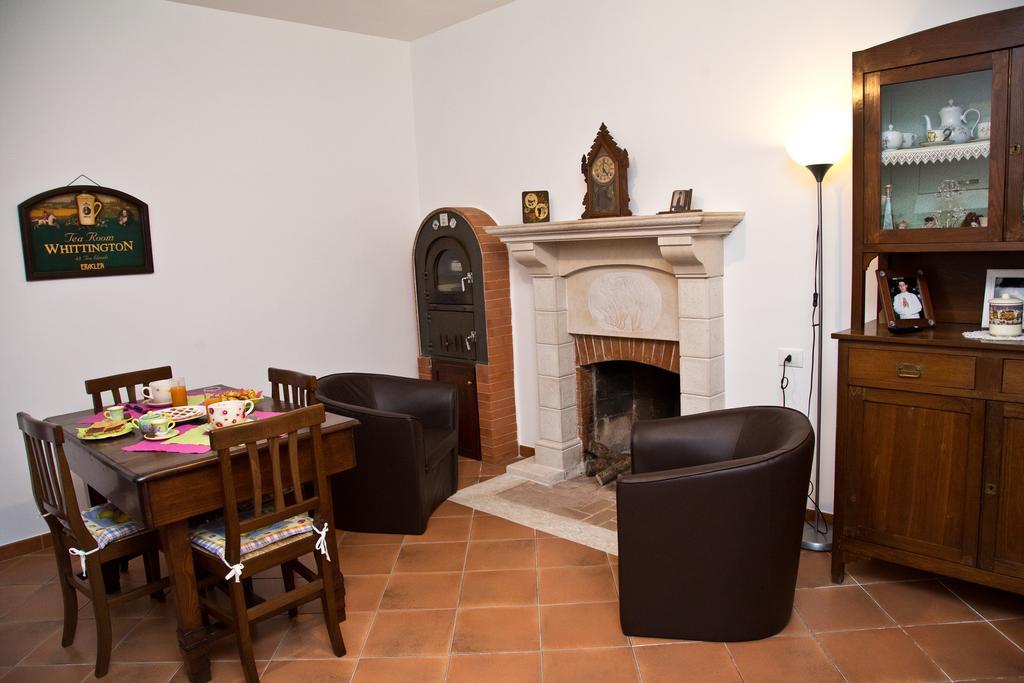 B&B Il Tiglio ปาดูลา ภายนอก รูปภาพ