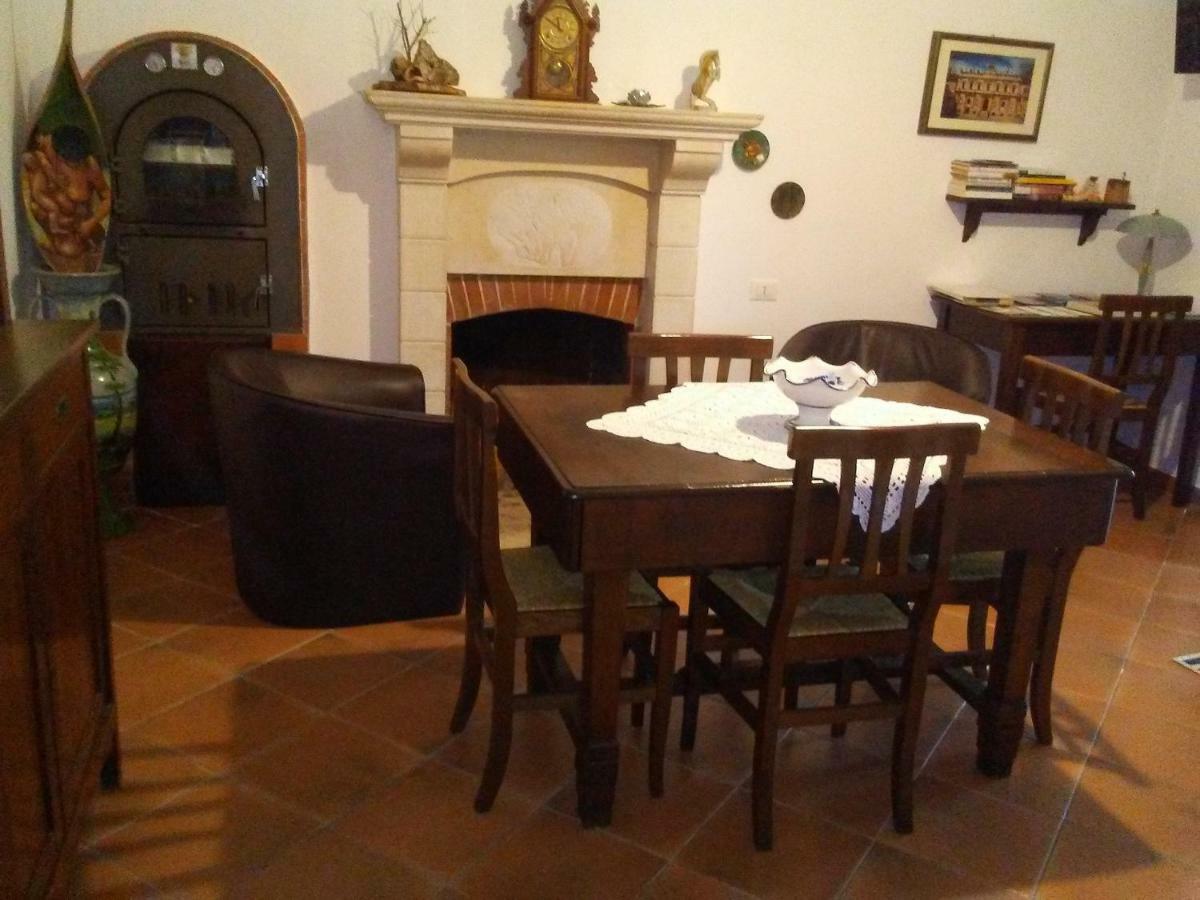 B&B Il Tiglio ปาดูลา ภายนอก รูปภาพ